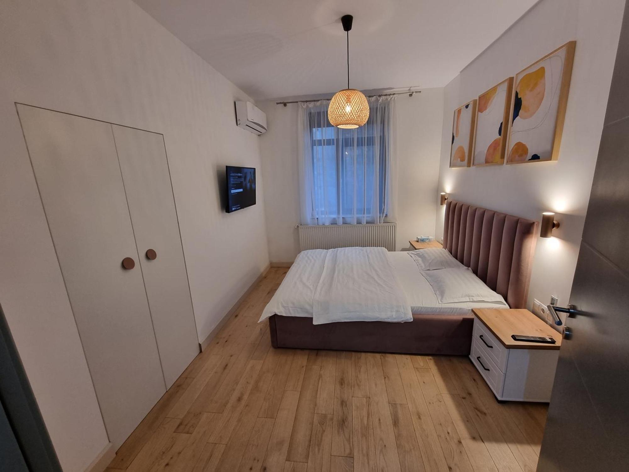 Ultra-Central 1 Bed Apartment, Str Nicolae Iorga Бая Маре Екстериор снимка