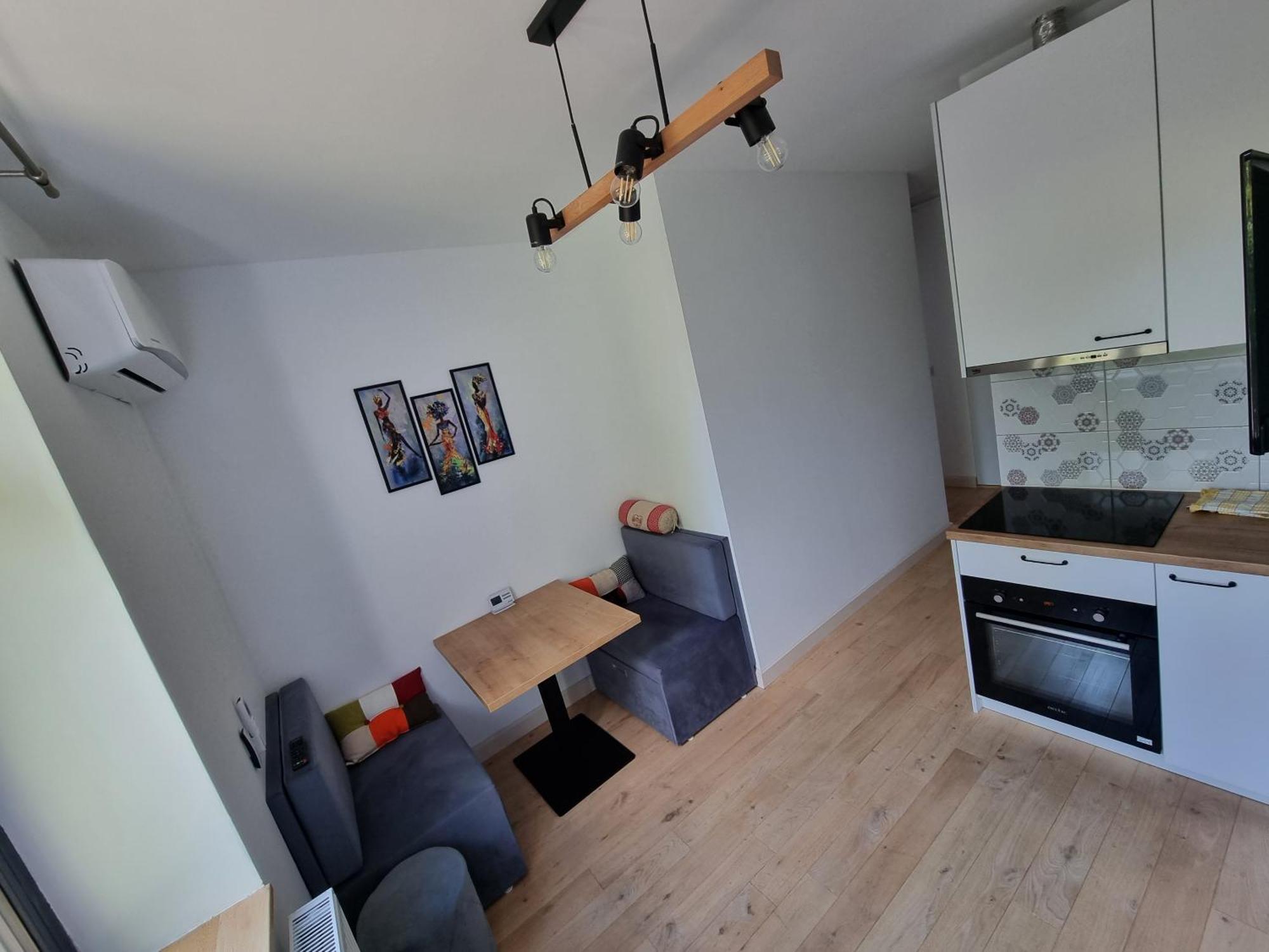 Ultra-Central 1 Bed Apartment, Str Nicolae Iorga Бая Маре Екстериор снимка